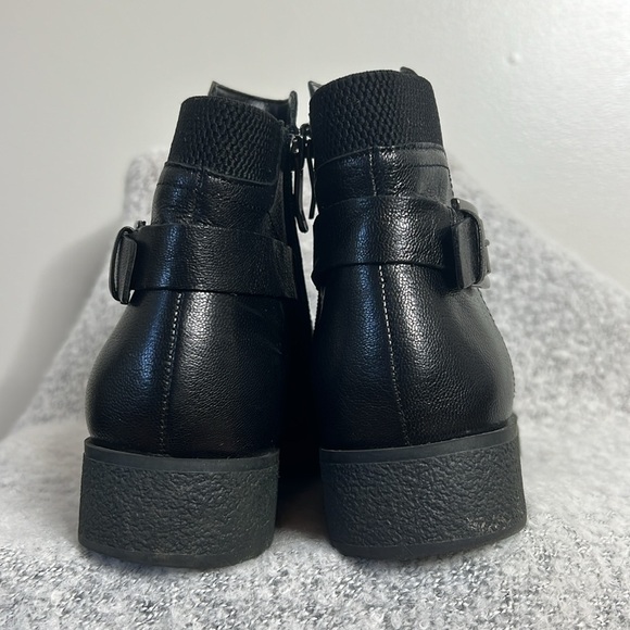 Evolve by Easy Spirit Evkena leather bootie‎ -EUC! - Picture 9 of 11